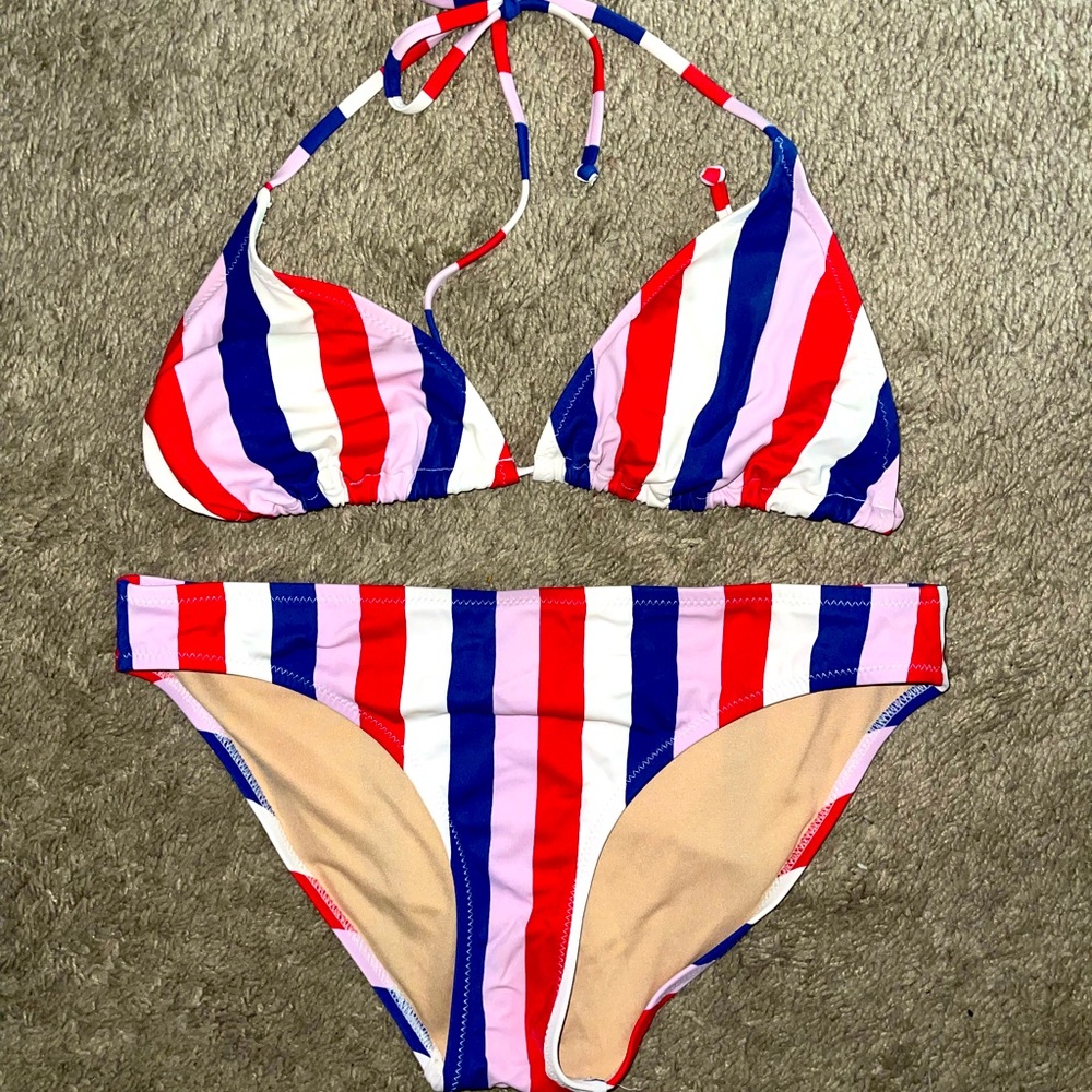 OLD NAVY BATHING SUIT